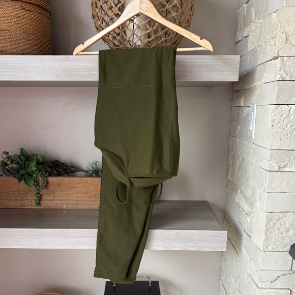 Full Length Bodysuit Sleeveless in Olive Green - Picture 2 of 4